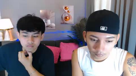 Snapshot of xcigbatecum chatting on 02-15-26, 02:19 Charlie online show from 02-15-26, 02:19