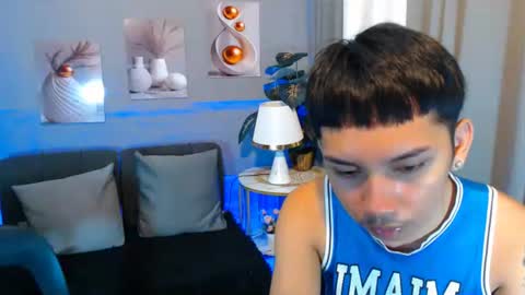 Snapshot of xcigbatecum chatting on 02-22-26, 12:47 Charlie online show from 02-22-26, 12:47