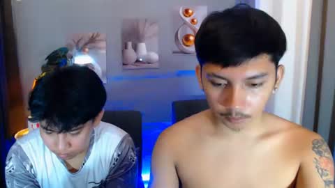 Snapshot of xcigbatecum chatting on 04-11-26, 02:49 Charlie online show from 04-11-26, 02:49