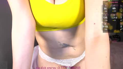 Snapshot of xclusivesecrets chatting on 02-19-25, 08:01 spoil me here online show from 02-19-25, 08:01