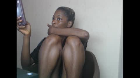 Snapshot of xcreamypussy chatting on 01-04-25, 09:43 xcreamypussy online show from 01-04-25, 09:43