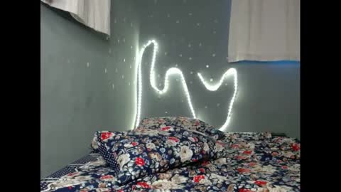 Snapshot of xcreamypussy chatting on 02-23-25, 04:13 xcreamypussy online show from 02-23-25, 04:13