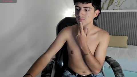 Snapshot of xebastwink chatting on 04-04-26, 07:33 xebastwink online show from 04-04-26, 07:33