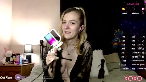 Snapshot of xelliee_rosex chatting on 01-30-25, 12:48 EllieeRose online show from 01-30-25, 12:48