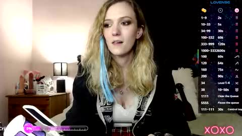 Snapshot of xelliee_rosex chatting on 10-05-25, 07:56 EllieeRose online show from 10-05-25, 07:56