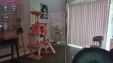 Snapshot of xenaluvss chatting on 03-13-26, 06:36 Goddess Xena online show from 03-13-26, 06:36