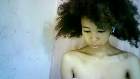 xenna610827 online show from 02-12-25, 05:26