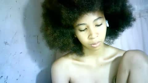 xenna610827 online show from 02-18-25, 07:09