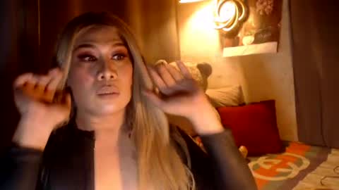 Snapshot of xhardcock2playx chatting on 07-16-26, 12:00 GODDESS KRISTEL online show from 07-16-26, 12:00