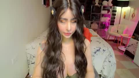 Snapshot of xhotcockcumts chatting on 10-27-25, 07:12 Barbie ann online show from 10-27-25, 07:12