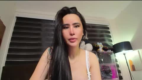 Snapshot of xhotcockcumts chatting on 11-18-25, 09:25 Barbie ann online show from 11-18-25, 09:25