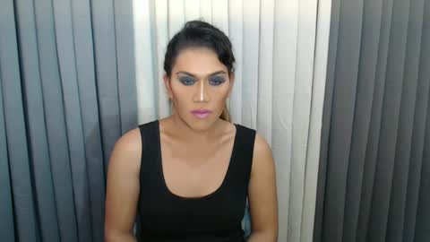 Snapshot of xhugejerkingtransx chatting on 01-01-25, 11:16 GWEN THOMPSON ....... online show from 01-01-25, 11:16