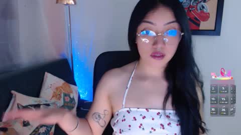 Snapshot of xia_abbey chatting on 02-08-26, 01:09 Xia online show from 02-08-26, 01:09