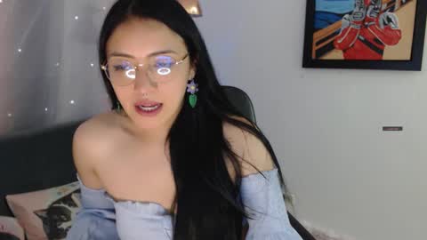 Xia online show from 04-14-26, 10:49