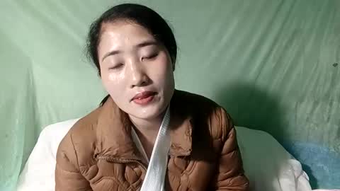 Snapshot of xiagoal_cute chatting on 04-15-26, 04:03 xiagoal_cute online show from 04-15-26, 04:03
