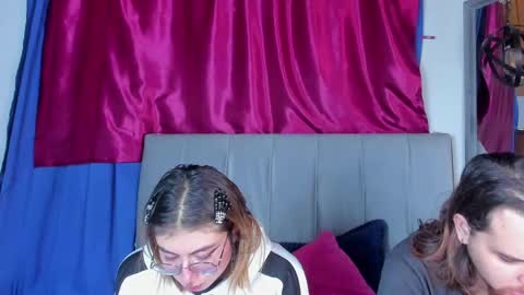 xialee and Lio online show from 02-08-25, 08:52