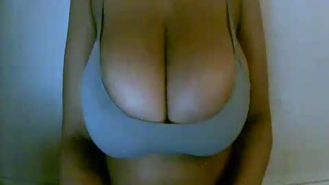 XiaoXiao  online show from 02-22-26, 11:42