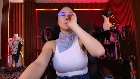 XiaQueen   I M online show from 11-08-25, 08:18