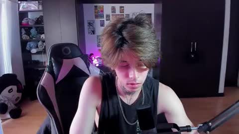 xIce Boy online show from 03-26-26, 02:44