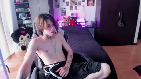 xIce Boy online show from 04-10-26, 03:50