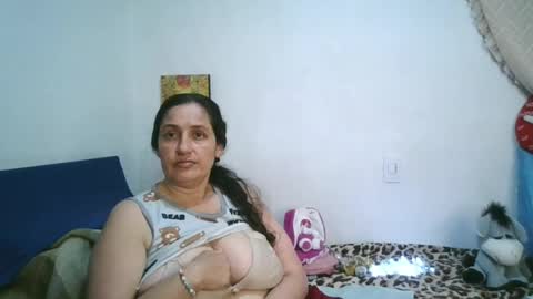 Ximena online show from 04-08-26, 12:43