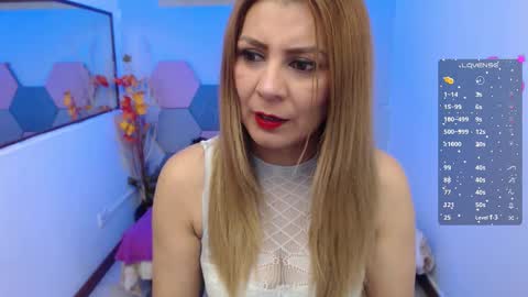 Snapshot of ximena_grant chatting on 01-07-26, 12:29 Ximena online show from 01-07-26, 12:29