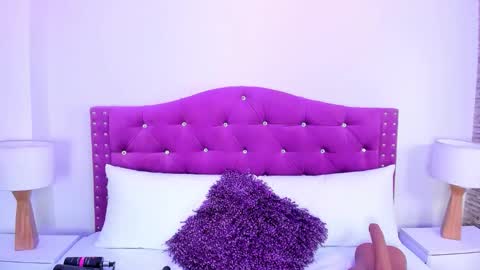 Xime  online show from 10-04-25, 02:31