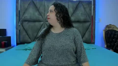   online show from 12-11-24, 03:02