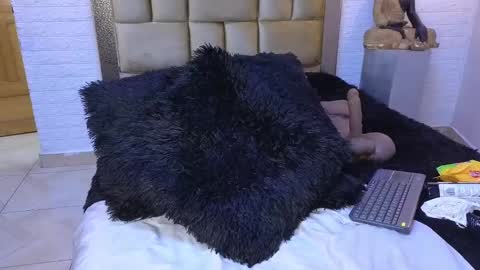 ximena online show from 02-10-25, 03:13