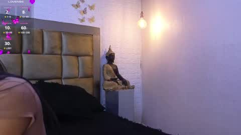 ximena online show from 09-19-25, 09:48