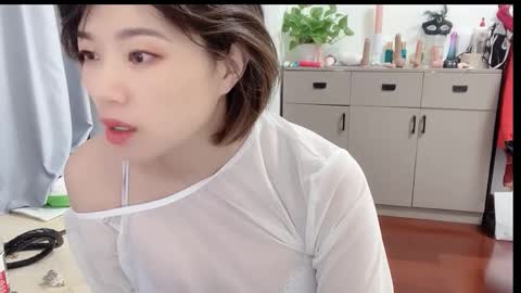 Snapshot of xinbao799322 chatting on 11-04-25, 02:27 xinbao799322 online show from 11-04-25, 02:27