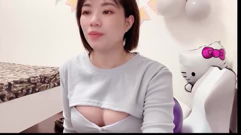 Snapshot of xinbao799322 chatting on 11-21-25, 09:52 xinbao799322 online show from 11-21-25, 09:52