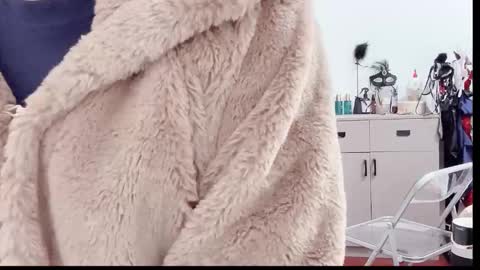 Snapshot of xinbao799322 chatting on 11-27-25, 10:28 xinbao799322 online show from 11-27-25, 10:28