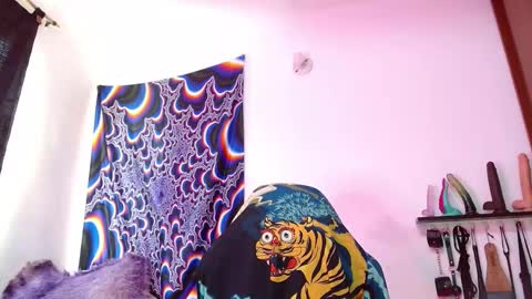 Snapshot of xizette_rotic chatting on 11-21-25, 03:54 xizette online show from 11-21-25, 03:54