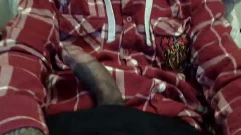 Snapshot of xjonathanxgx chatting on 02-11-26, 01:10 OmgItsSoFuckingBig online show from 02-11-26, 01:10