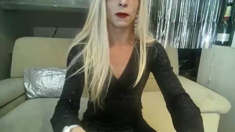 Wendy online show from 01-11-25, 08:54