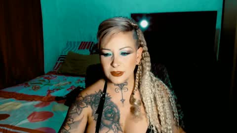 xlisbetx online show from 05-05-26, 02:30