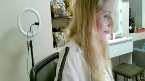 xMilagrosxs online show from 04-16-26, 08:53