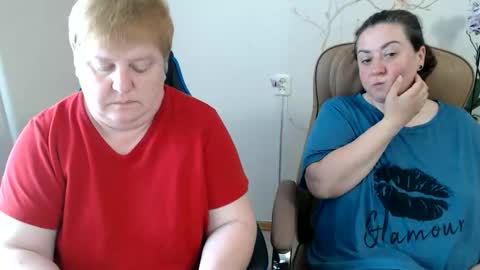 Snapshot of xmollyjanex chatting on 06-07-26, 09:46 XMollyJaneX online show from 06-07-26, 09:46
