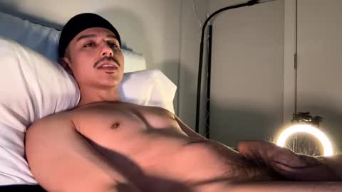 xmomentumx online show from 12-22-24, 06:04