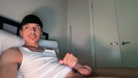 xmomentumx online show from 07-04-26, 04:35