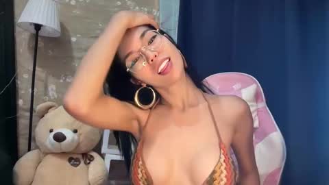 Snapshot of xmonica_cummerx chatting on 03-03-26, 10:43 Sweet Monica online show from 03-03-26, 10:43