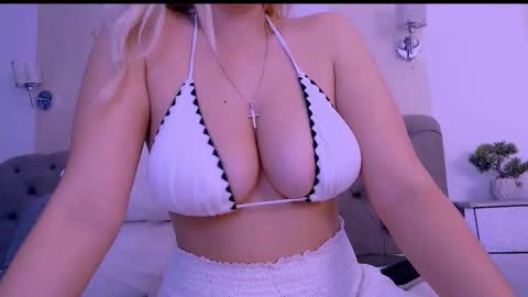 Naomi Nash online show from 03-10-25, 11:10