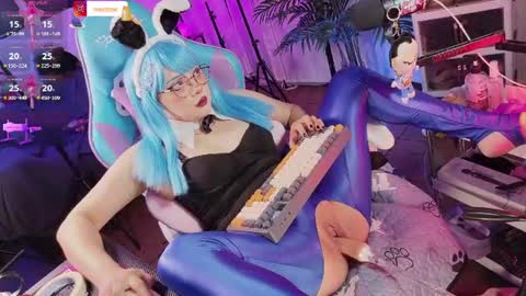 Snapshot of xnixycrow11 chatting on 07-25-26, 12:14 Nixy Crow online show from 07-25-26, 12:14