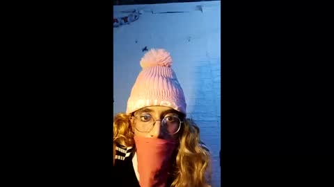 xoomia3 online show from 03-17-26, 05:44