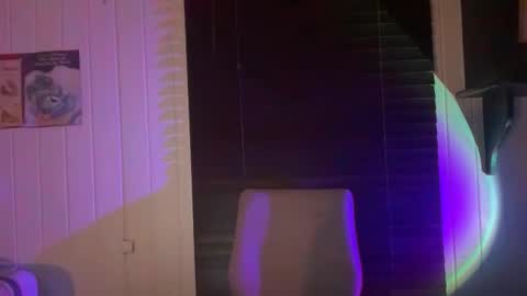 xopeachybaby online show from 04-24-26, 09:45