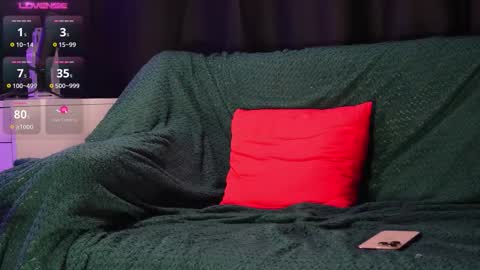 Snapshot of xorylan chatting on 12-22-25, 10:51 XoRylan online show from 12-22-25, 10:51