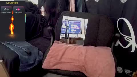 Chloe online show from 03-13-26, 01:23