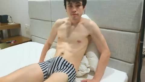 Snapshot of xoxoxoxox12 chatting on 07-01-26, 01:45 Mark online show from 07-01-26, 01:45