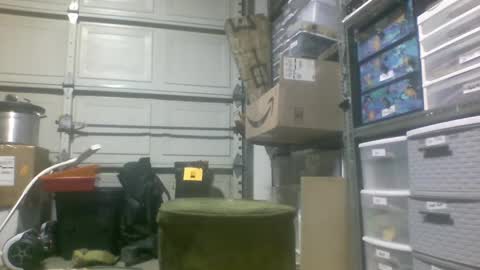 Snapshot of xploringus1 chatting on 02-15-25, 11:58 Xploringus online show from 02-15-25, 11:58